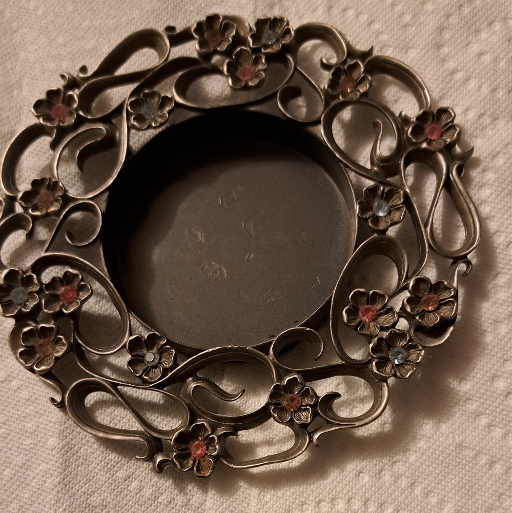 EXQUISITE Candle holder